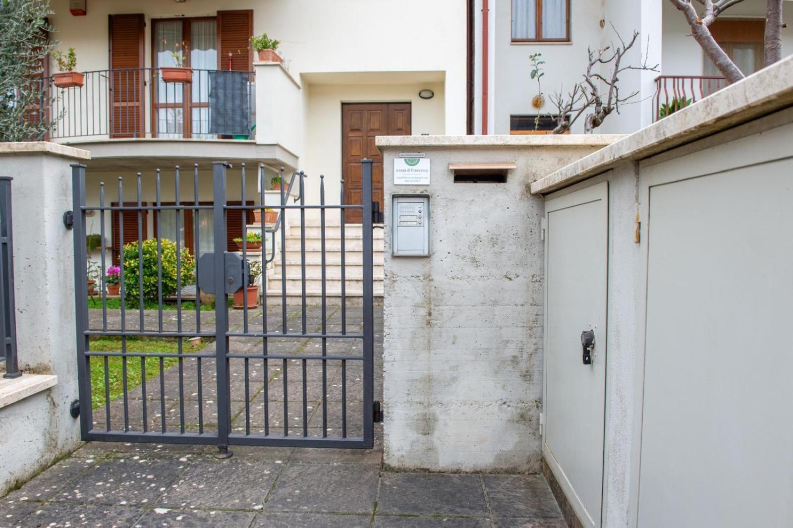 Ferienwohnung A Casa Di Francesco Santa Maria Degli Angeli  Exterior foto
